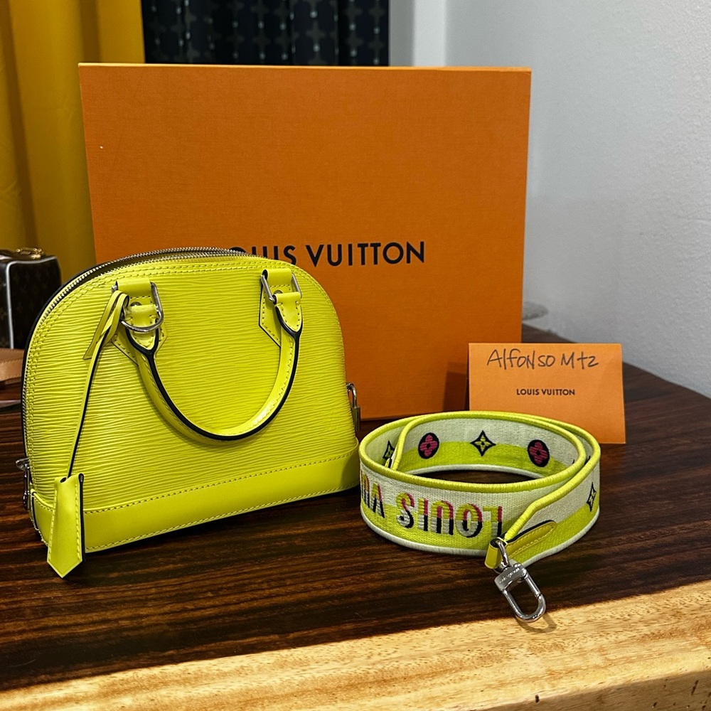 Louis Vuitton Alma BB Epi